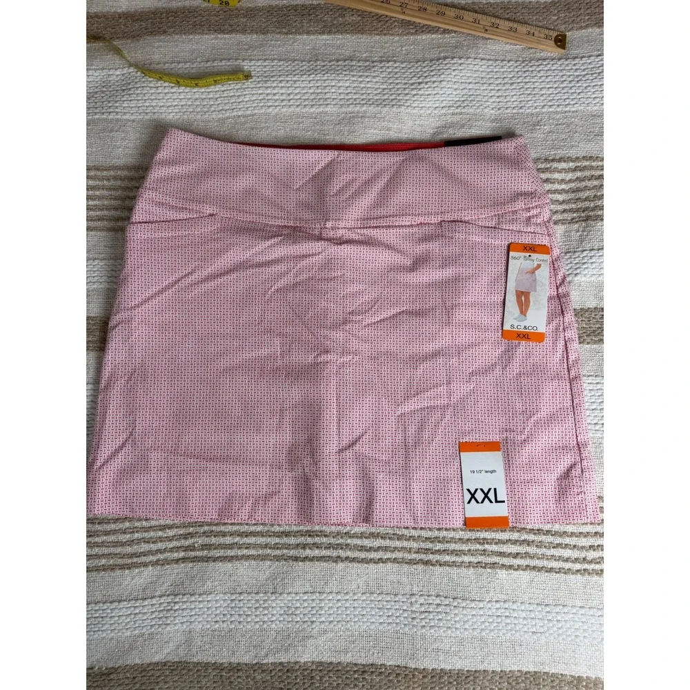 NWT SC & CO Coral Print 360 Tummy‎ Control Skort Activewear Golf Tennis Pockets